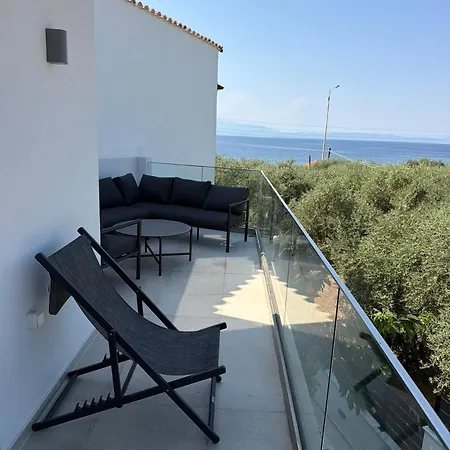 Marangeon Luxury Вилла Скала-Каллирахис
